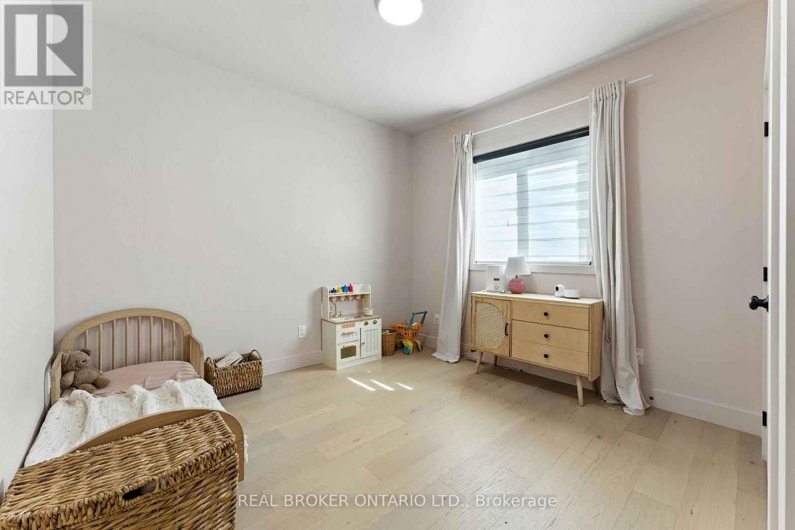 13 Linden Street, Aylmer, Ontario  N5H 0B8 - Photo 14 - X12516634