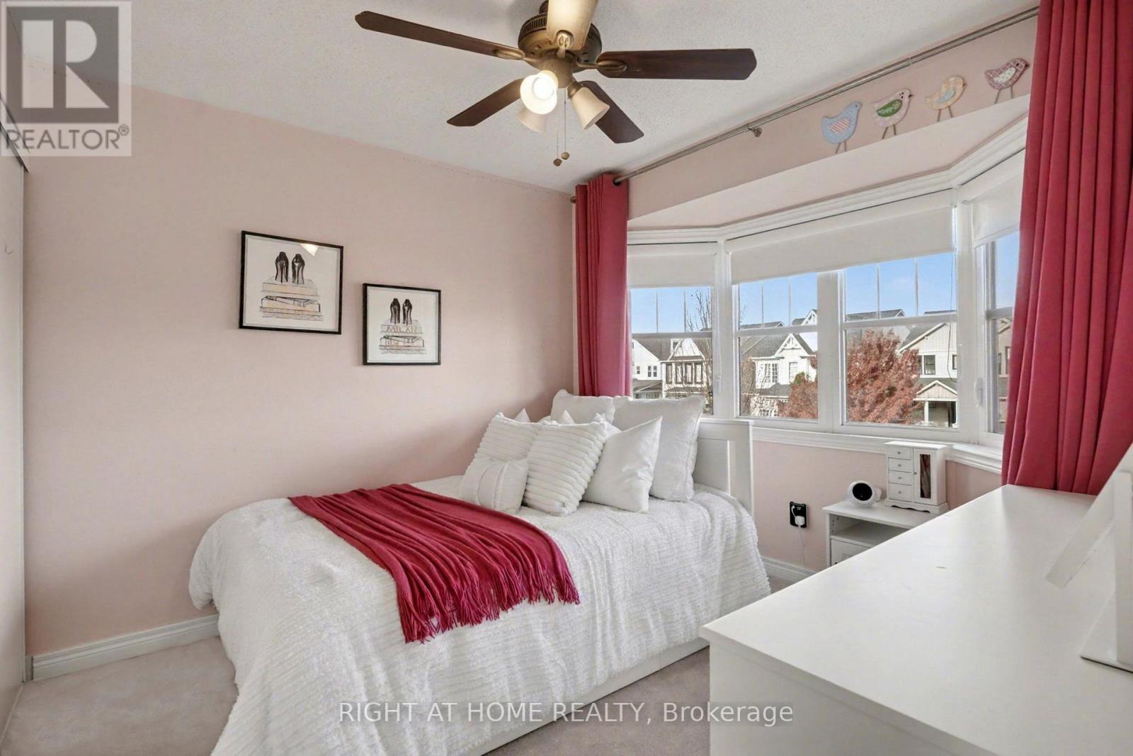 88 Buttercup Crescent, Hamilton, Ontario  L8B 0Y1 - Photo 15 - X12516636