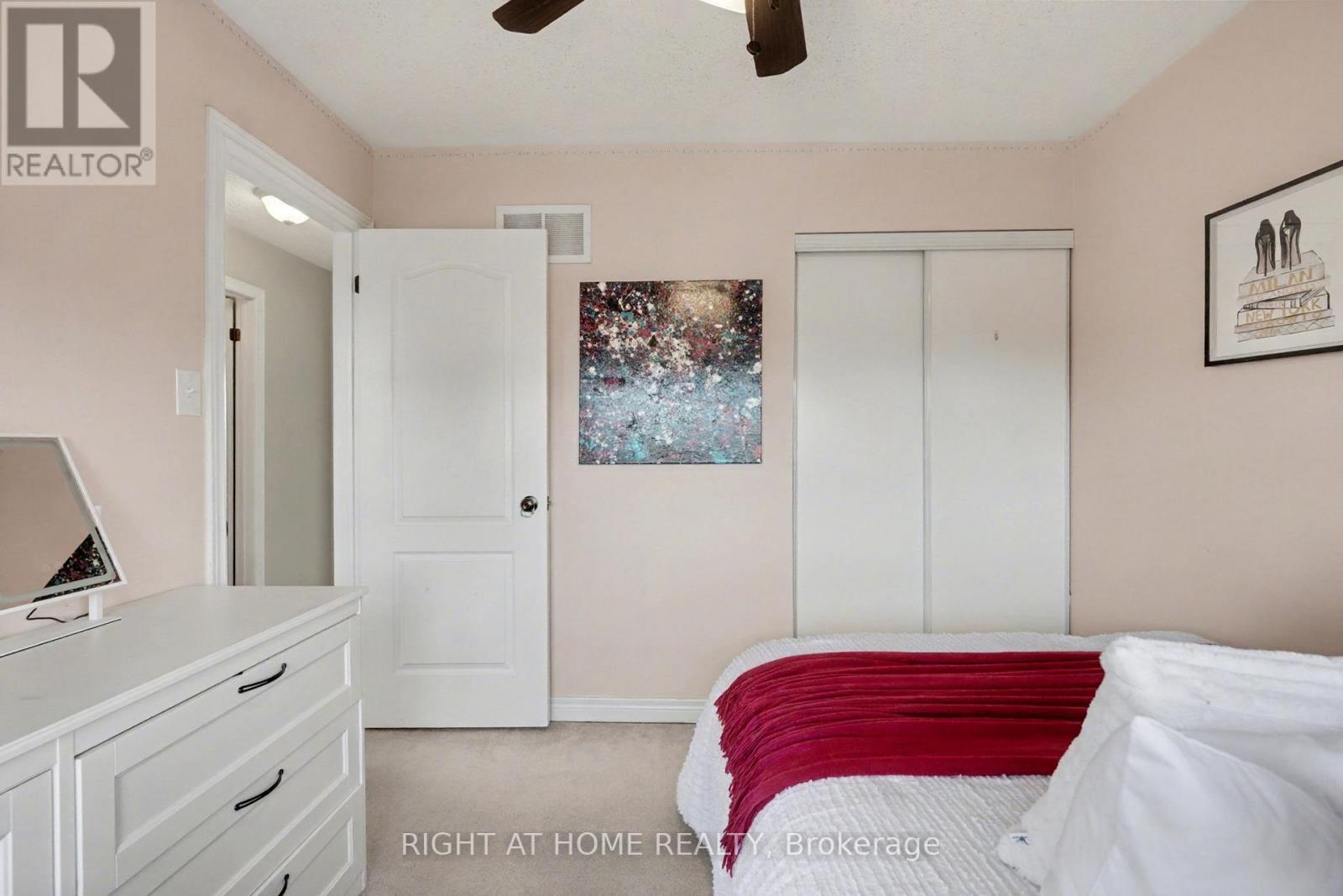 88 Buttercup Crescent, Hamilton, Ontario  L8B 0Y1 - Photo 16 - X12516636