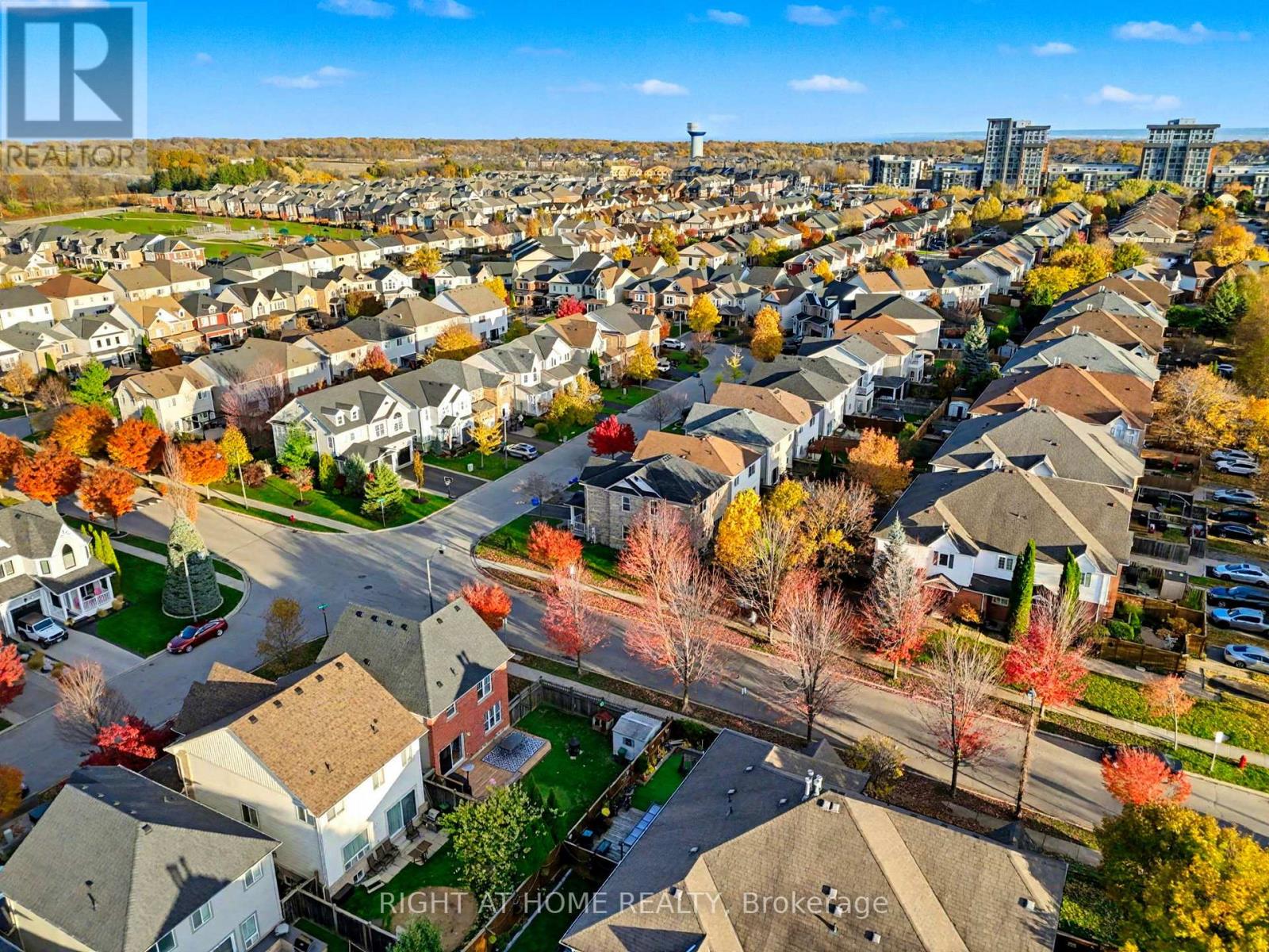 88 Buttercup Crescent, Hamilton, Ontario  L8B 0Y1 - Photo 39 - X12516636