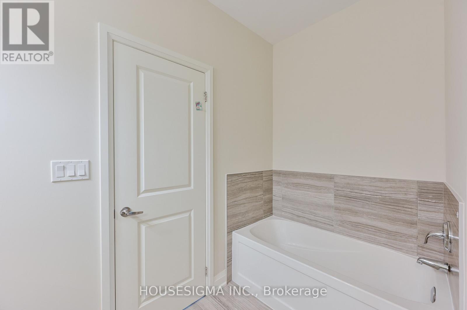 146 Law Drive, Guelph, Ontario  N1E 0M2 - Photo 21 - X12516682