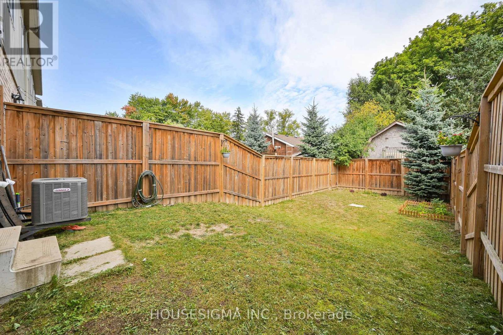 146 Law Drive, Guelph, Ontario  N1E 0M2 - Photo 29 - X12516682