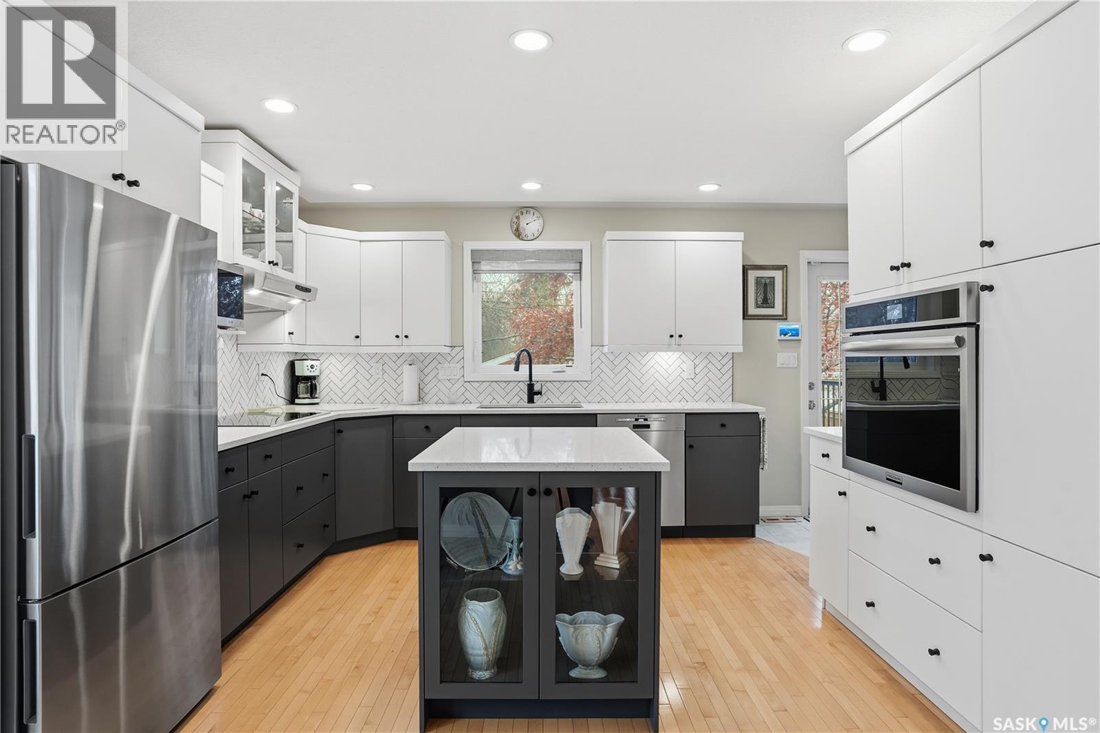 2576 Cameron Street, Regina, Saskatchewan  S4T 2W3 - Photo 16 - SK022406