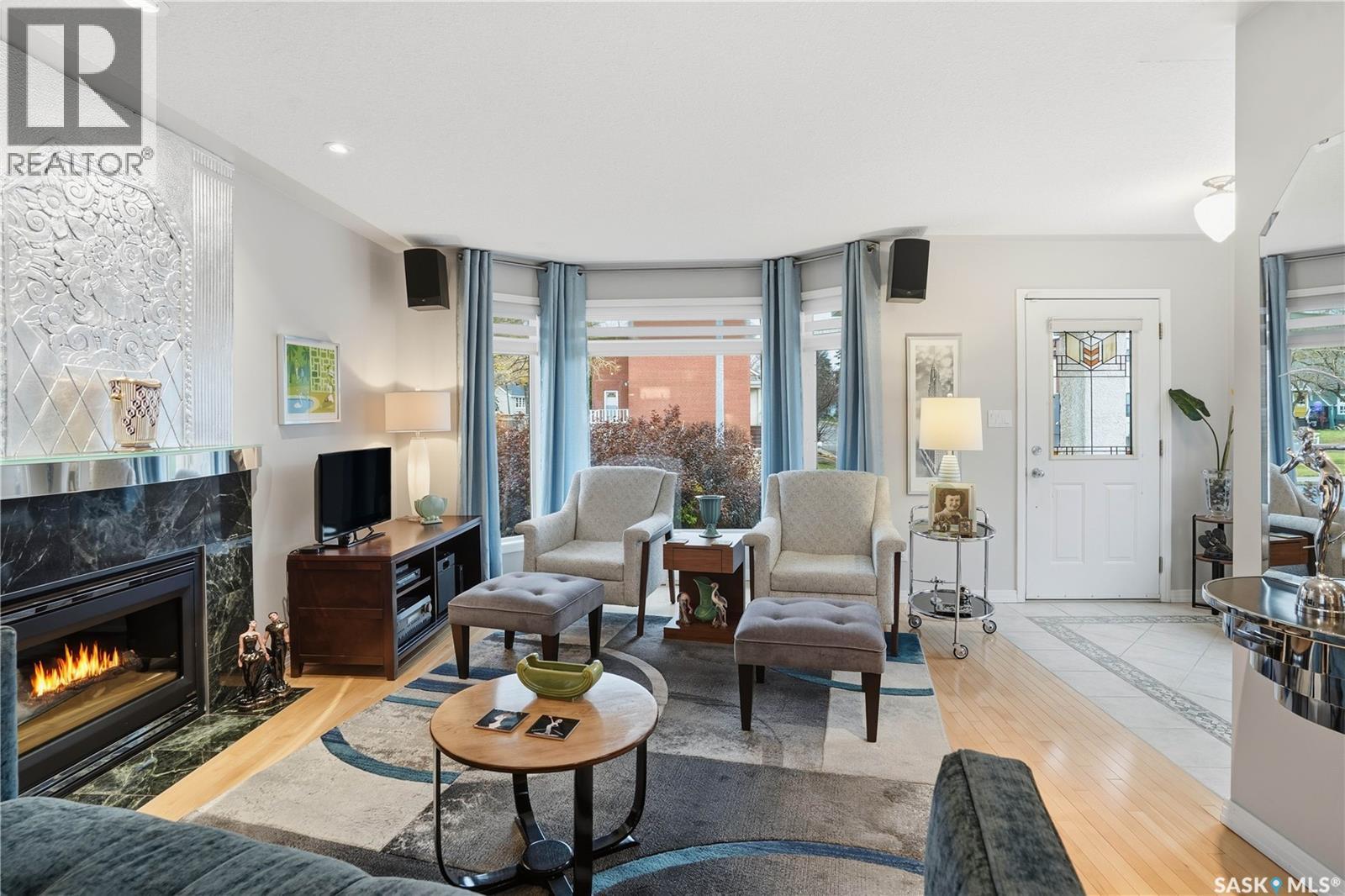 2576 Cameron Street, Regina, Saskatchewan  S4T 2W3 - Photo 3 - SK022406