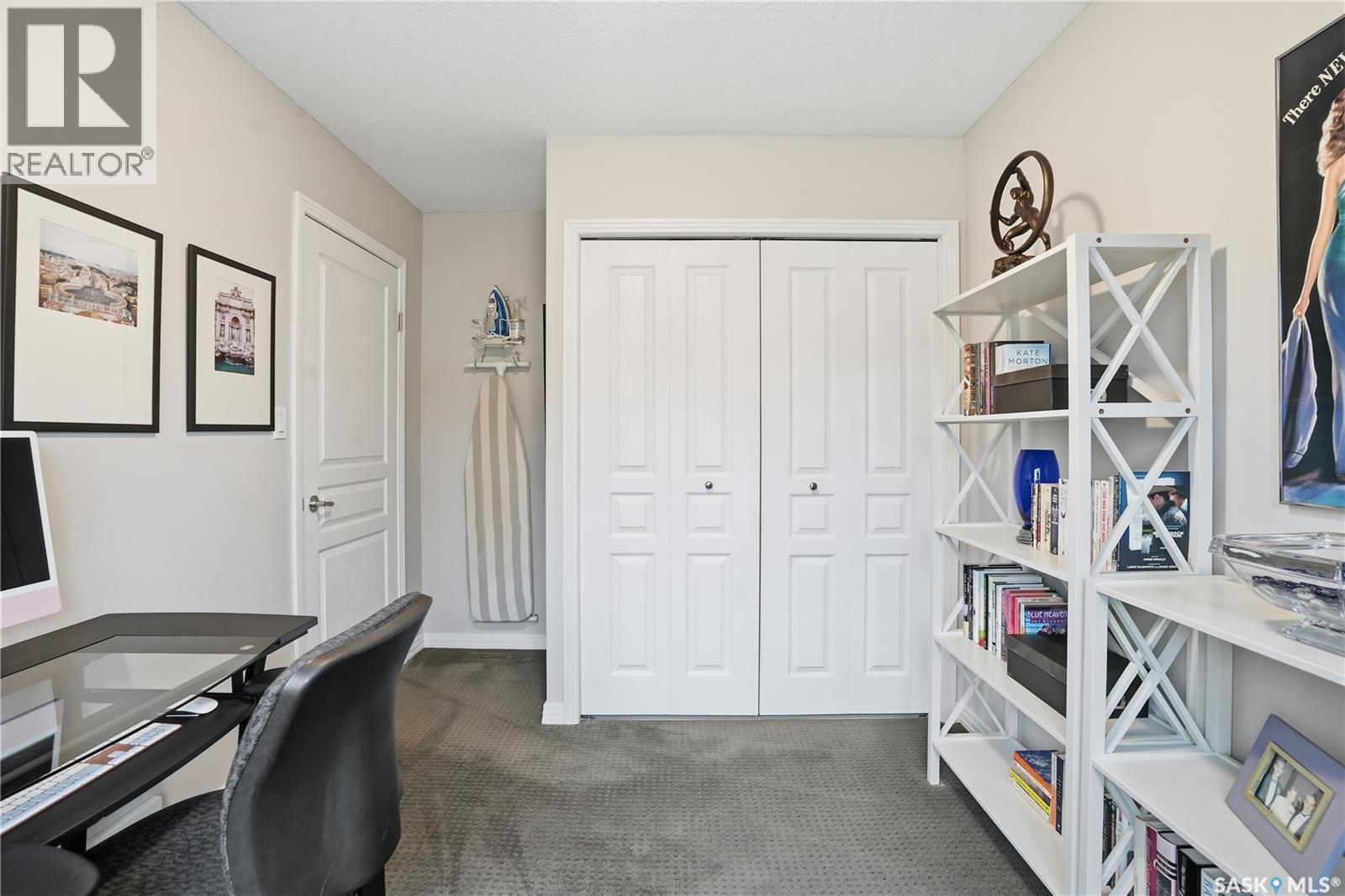 2576 Cameron Street, Regina, Saskatchewan  S4T 2W3 - Photo 33 - SK022406