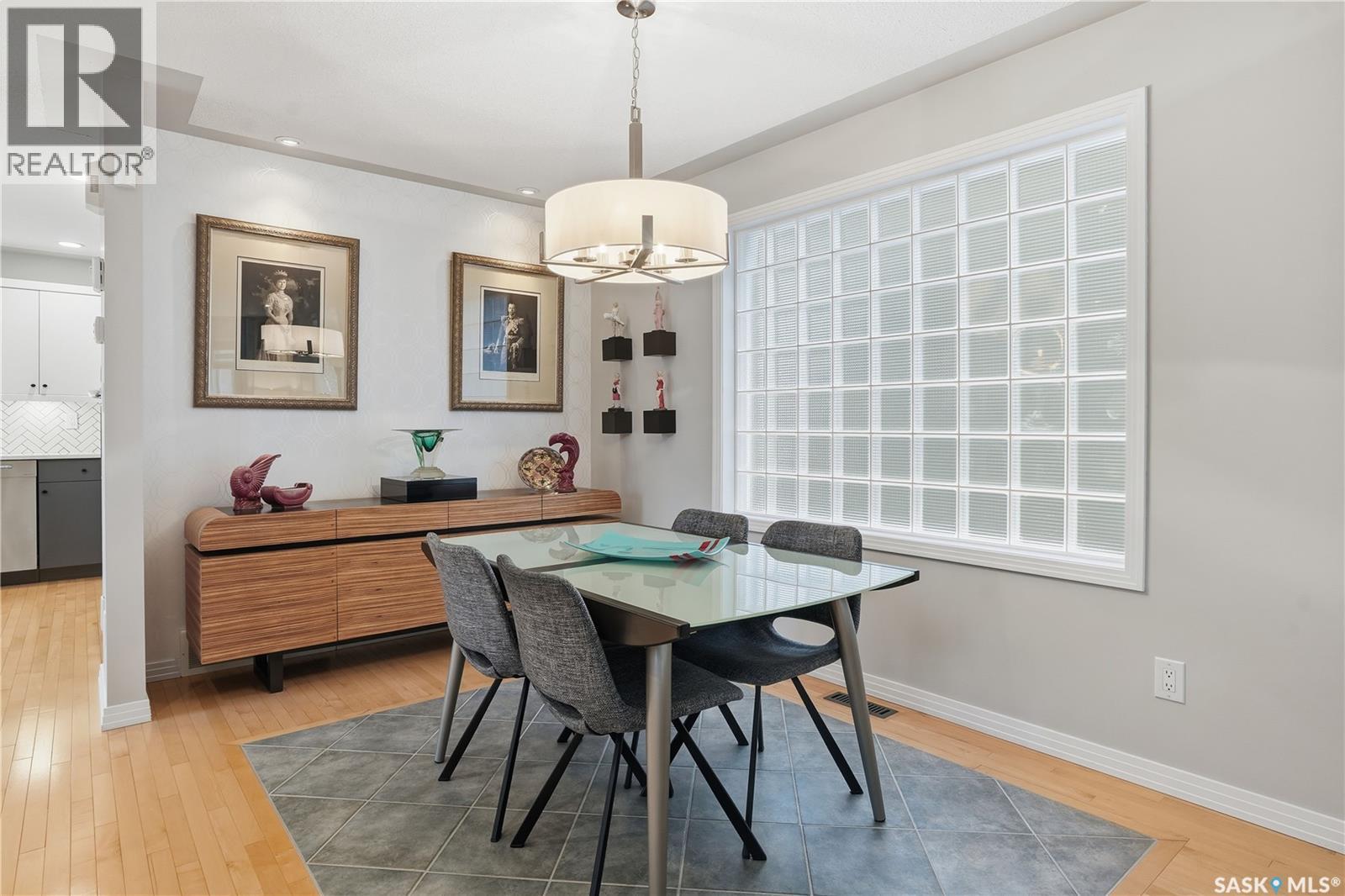 2576 Cameron Street, Regina, Saskatchewan  S4T 2W3 - Photo 9 - SK022406