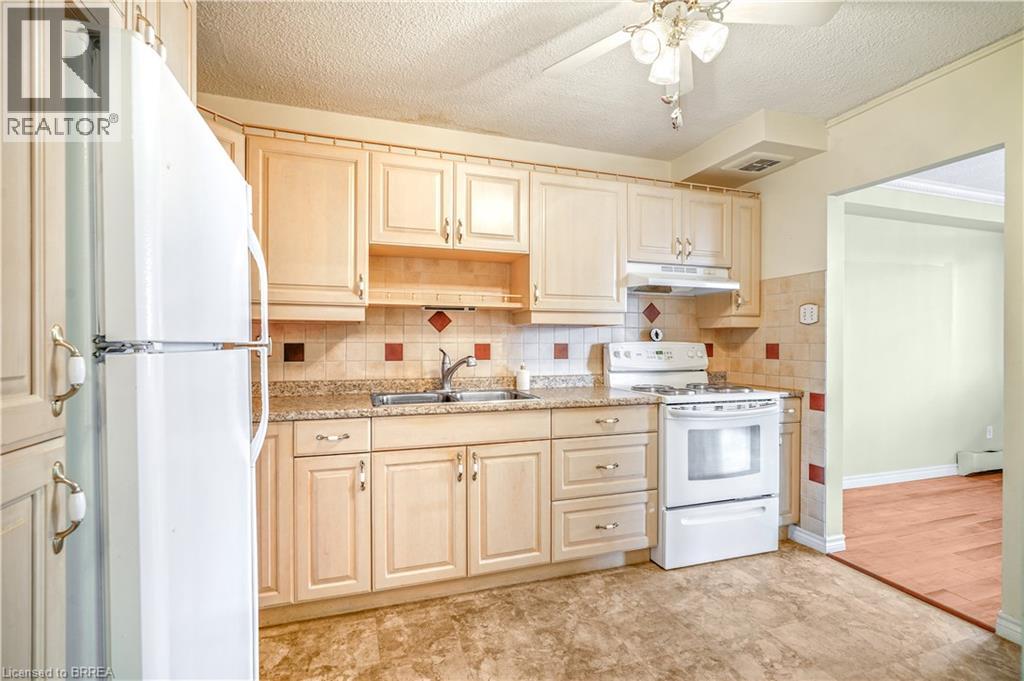 640 West Street Unit# 305, Brantford, Ontario  N3R 6M3 - Photo 22 - 40785109