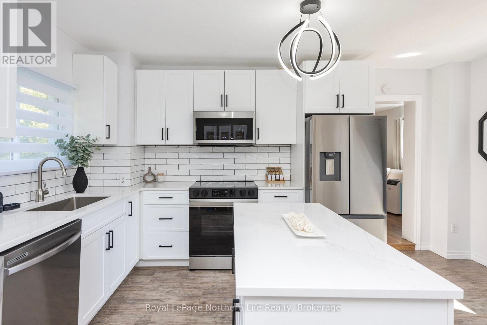 680 Hardy Street, North Bay, Ontario P1B 1S6 - Photo 12 - X12517186