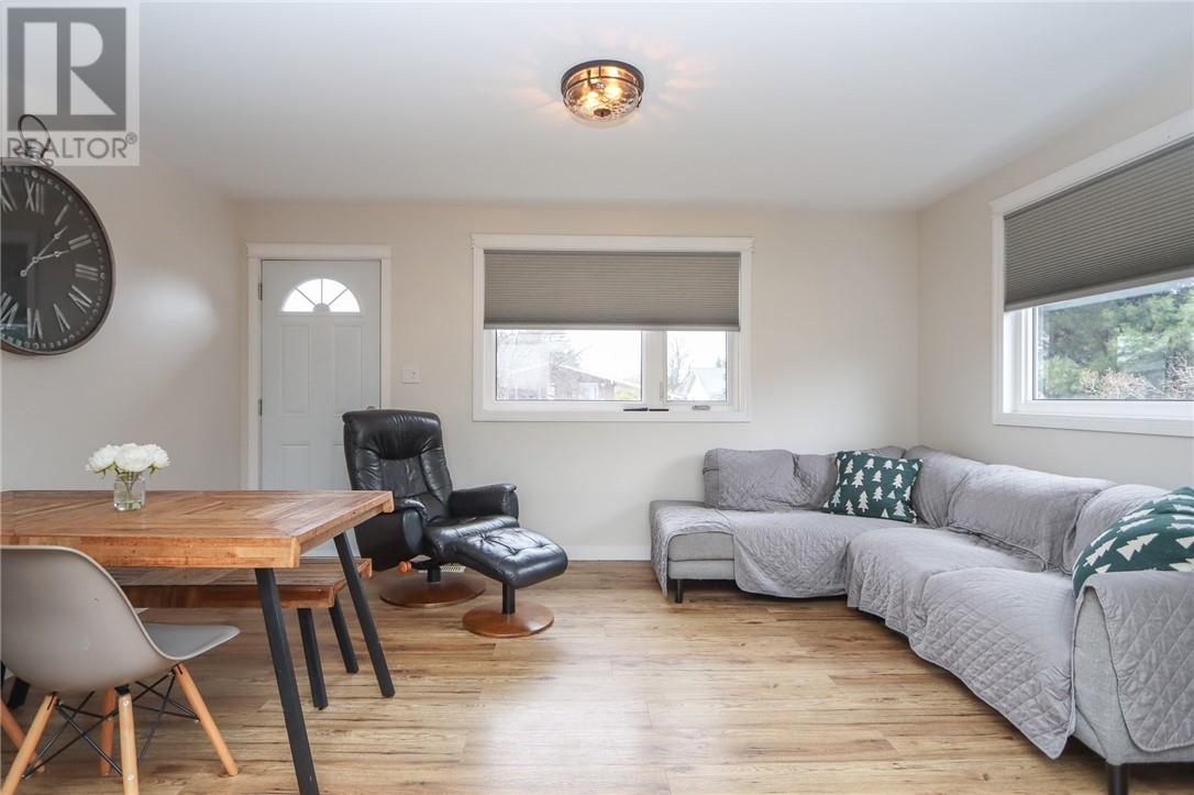 962 Madeleine Avenue, Sudbury, Ontario P3A 2Z7 - Photo 10 - 2125534