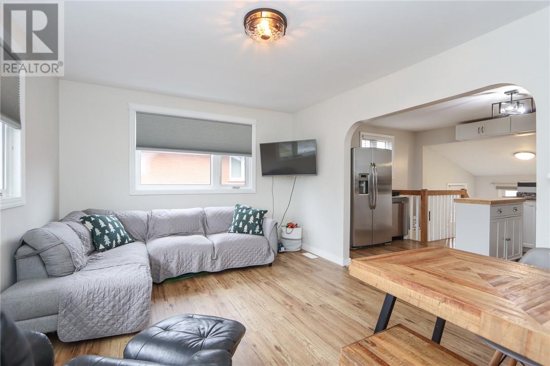 962 Madeleine Avenue, Sudbury, Ontario P3A 2Z7 - Photo 12 - 2125534