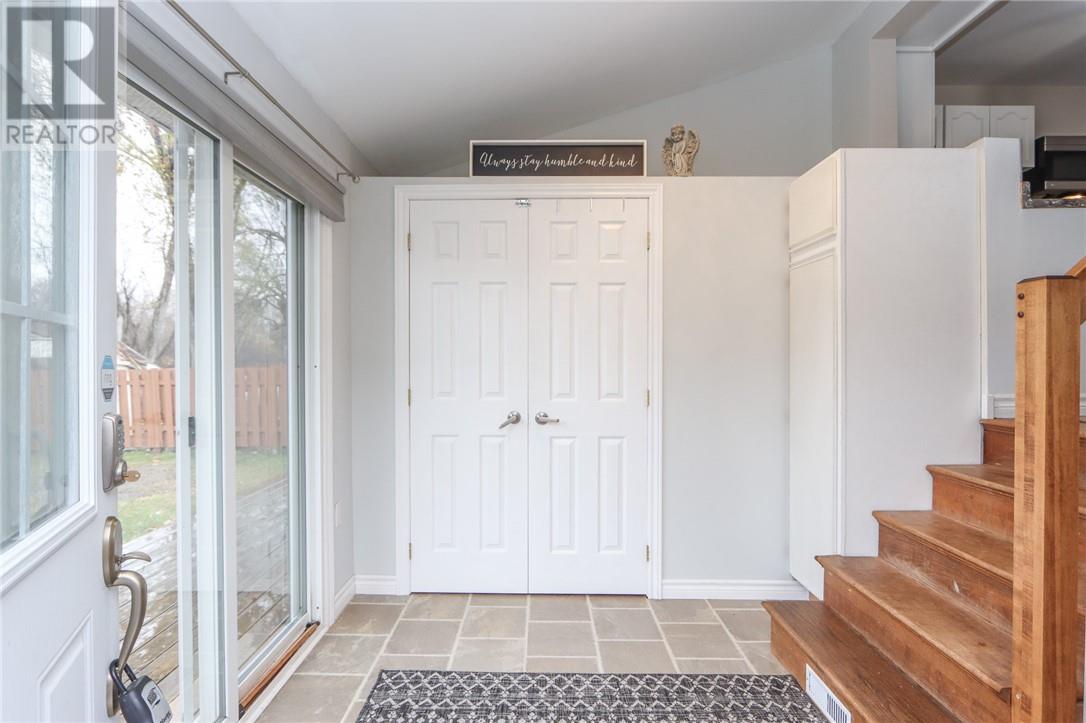 962 Madeleine Avenue, Sudbury, Ontario P3A 2Z7 - Photo 3 - 2125534