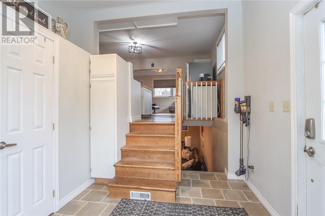 962 Madeleine Avenue, Sudbury, Ontario P3A 2Z7 - Photo 4 - 2125534