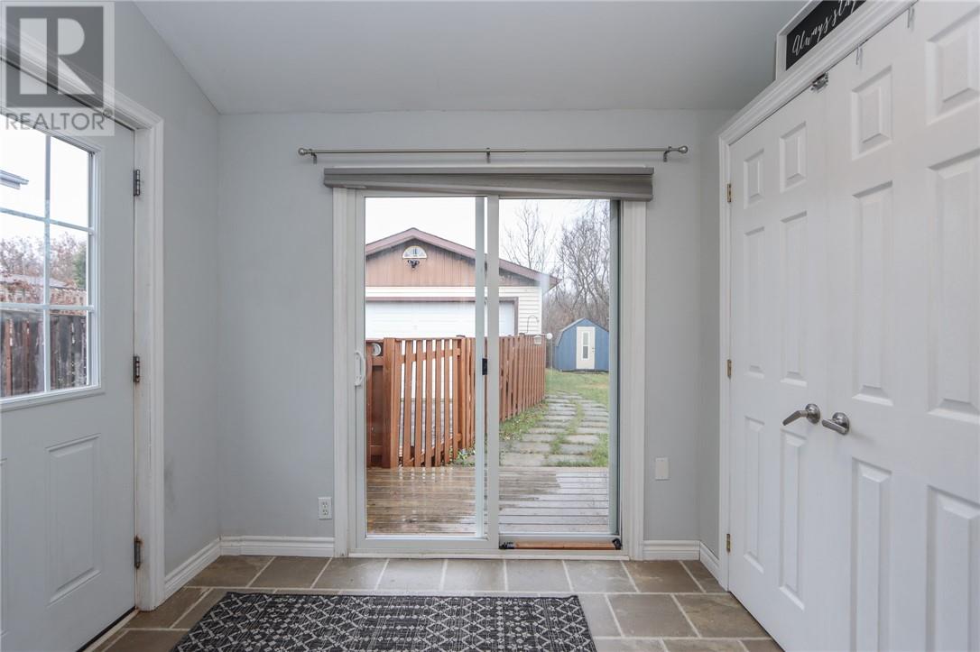 962 Madeleine Avenue, Sudbury, Ontario P3A 2Z7 - Photo 5 - 2125534