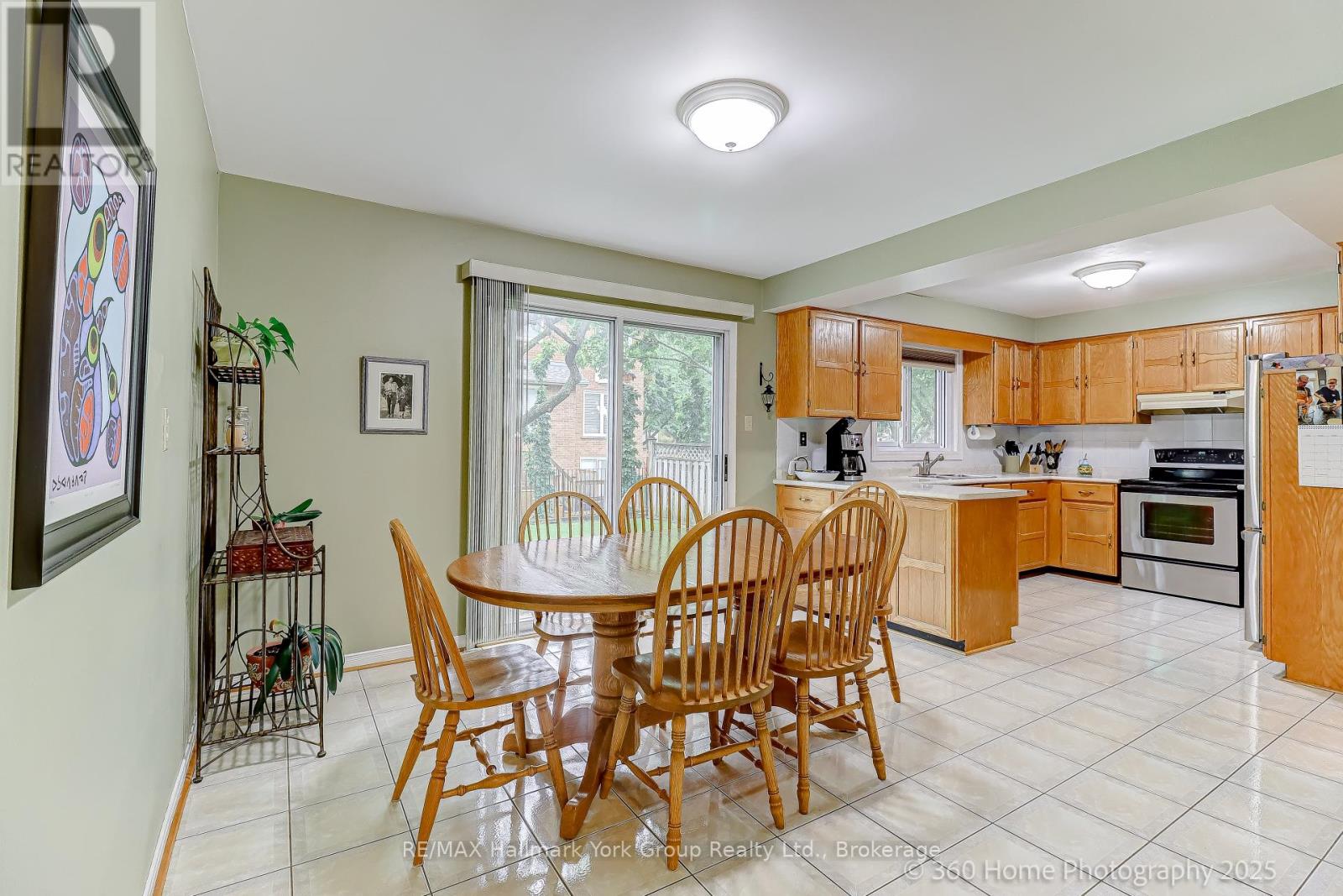 262 Savage Road, Newmarket, Ontario  L3X 1S1 - Photo 12 - N12517140