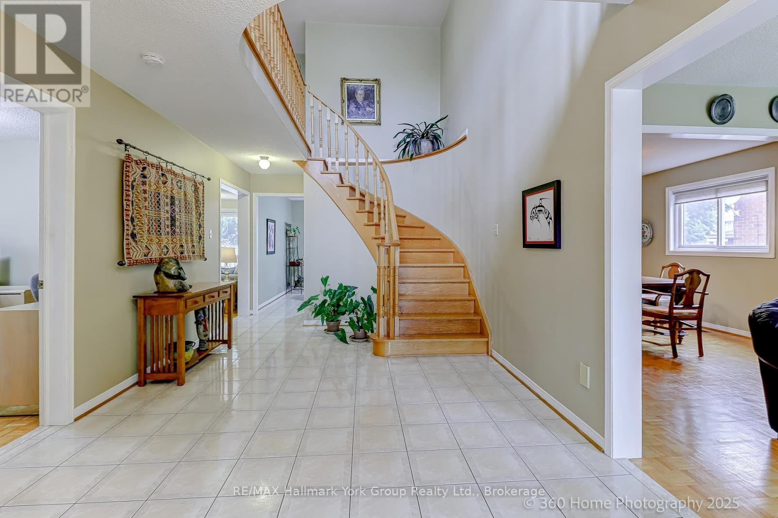 262 Savage Road, Newmarket, Ontario  L3X 1S1 - Photo 5 - N12517140