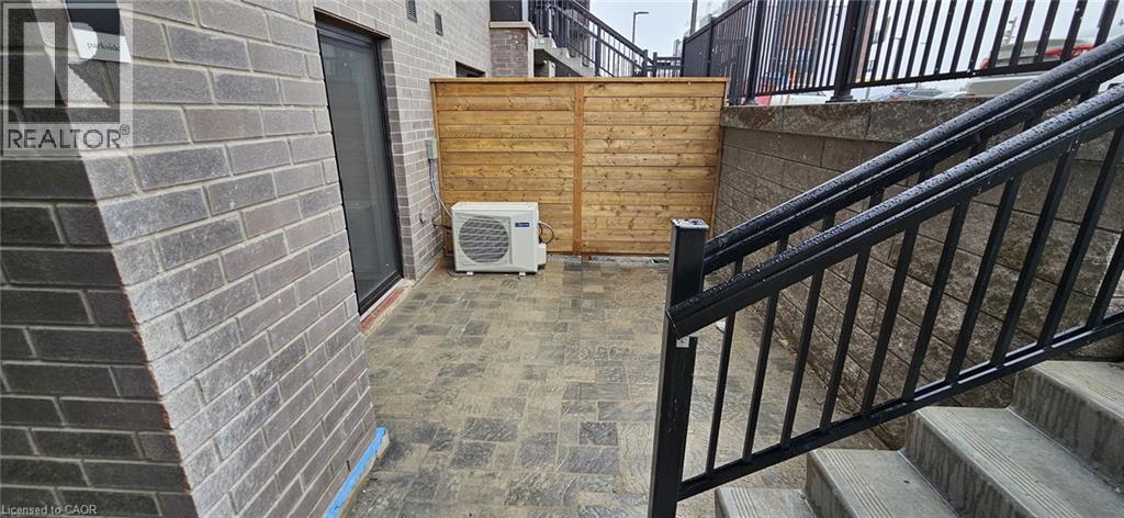 40 Palace Street Unit# J8, Kitchener, Ontario  N2E 0L2 - Photo 3 - 40786188