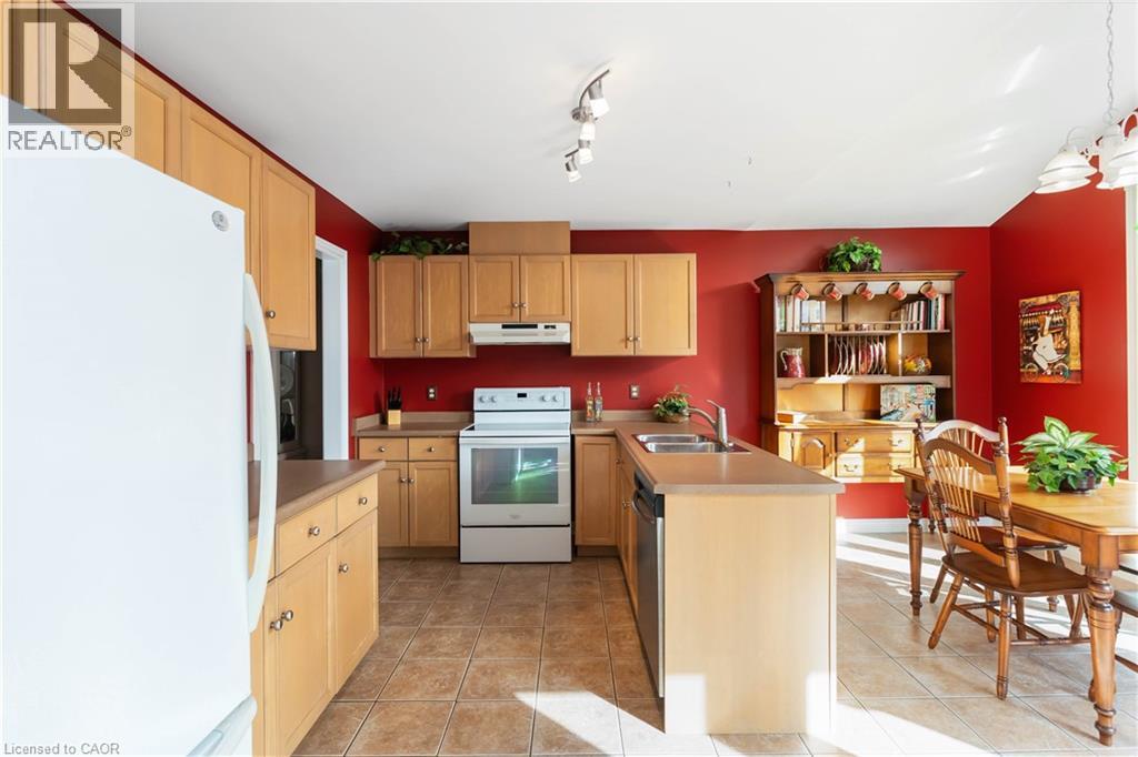 518 Sandcherry Drive, Burlington, Ontario  L7T 4L5 - Photo 13 - 40784529