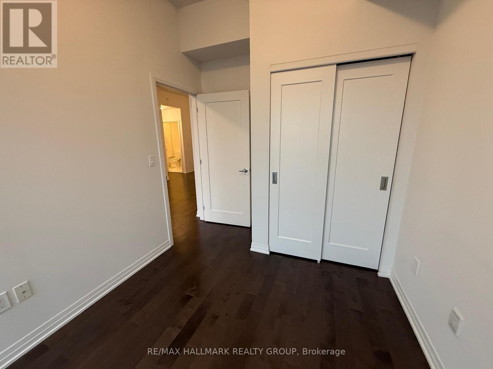 2406 - 805 Carling Avenue, Ottawa, Ontario  K1S 5W9 - Photo 9 - X12425743