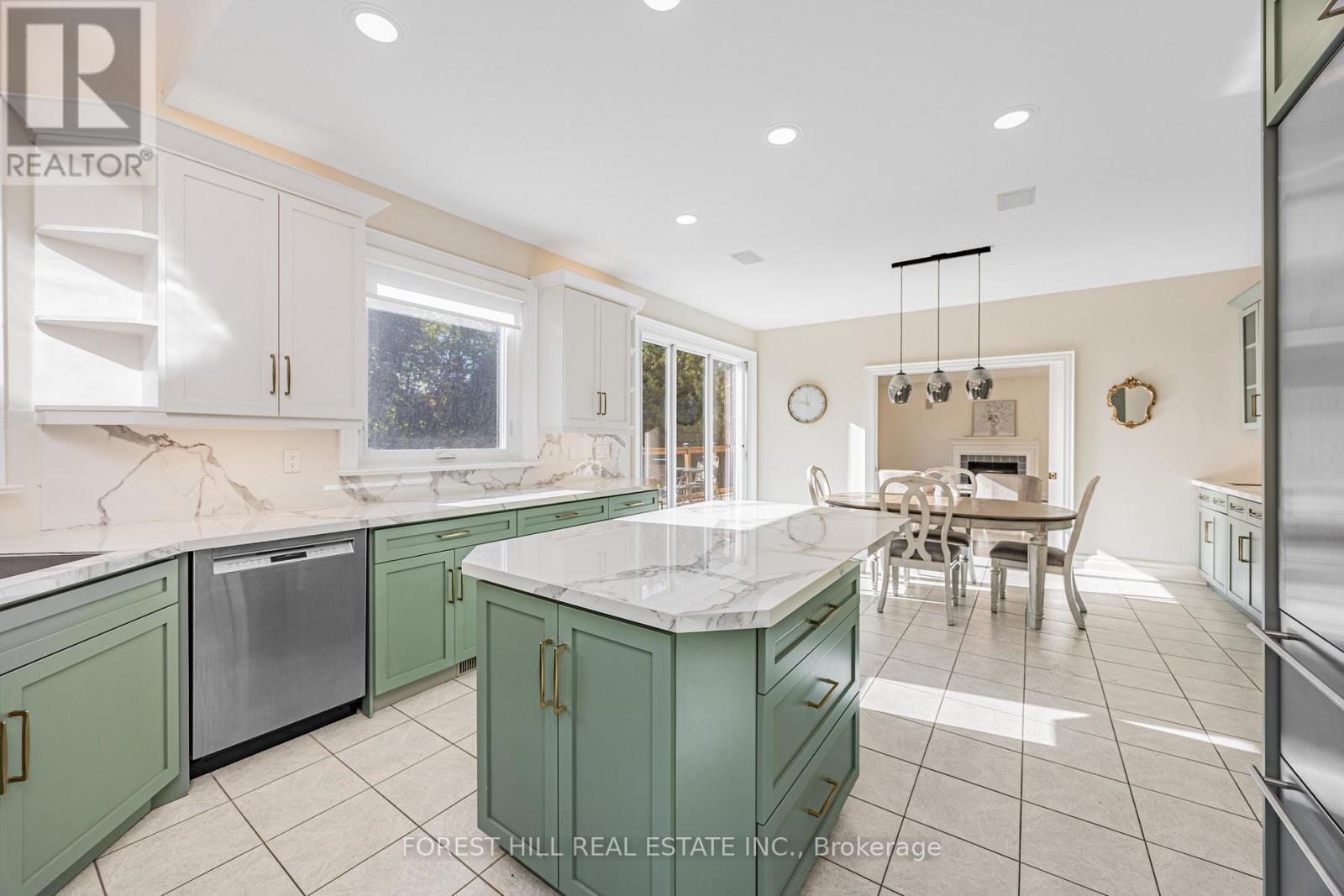 47 Citation Drive, Toronto, Ontario  M2K 1S5 - Photo 8 - C12516792