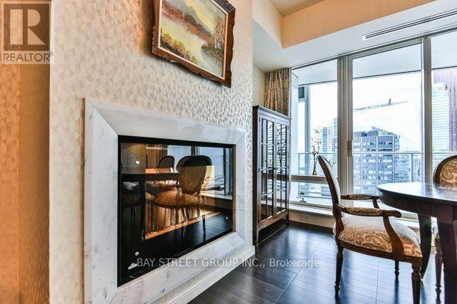 4207 - 180 University Avenue, Toronto, Ontario  M5H 0A2 - Photo 13 - C12516826