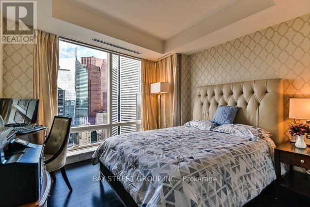 4207 - 180 University Avenue, Toronto, Ontario  M5H 0A2 - Photo 16 - C12516826