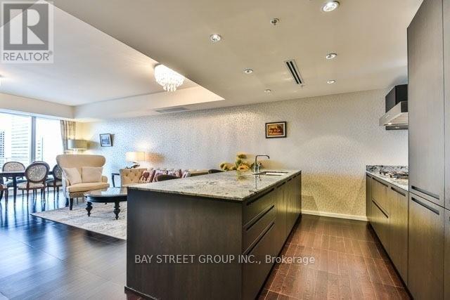 4207 - 180 University Avenue, Toronto, Ontario  M5H 0A2 - Photo 8 - C12516826