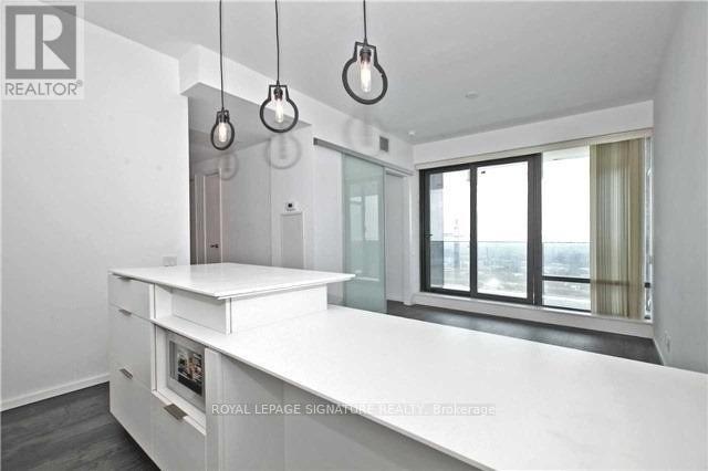 2306 - 5 St Joseph Street, Toronto, Ontario  M4Y 0B6 - Photo 4 - C12516848