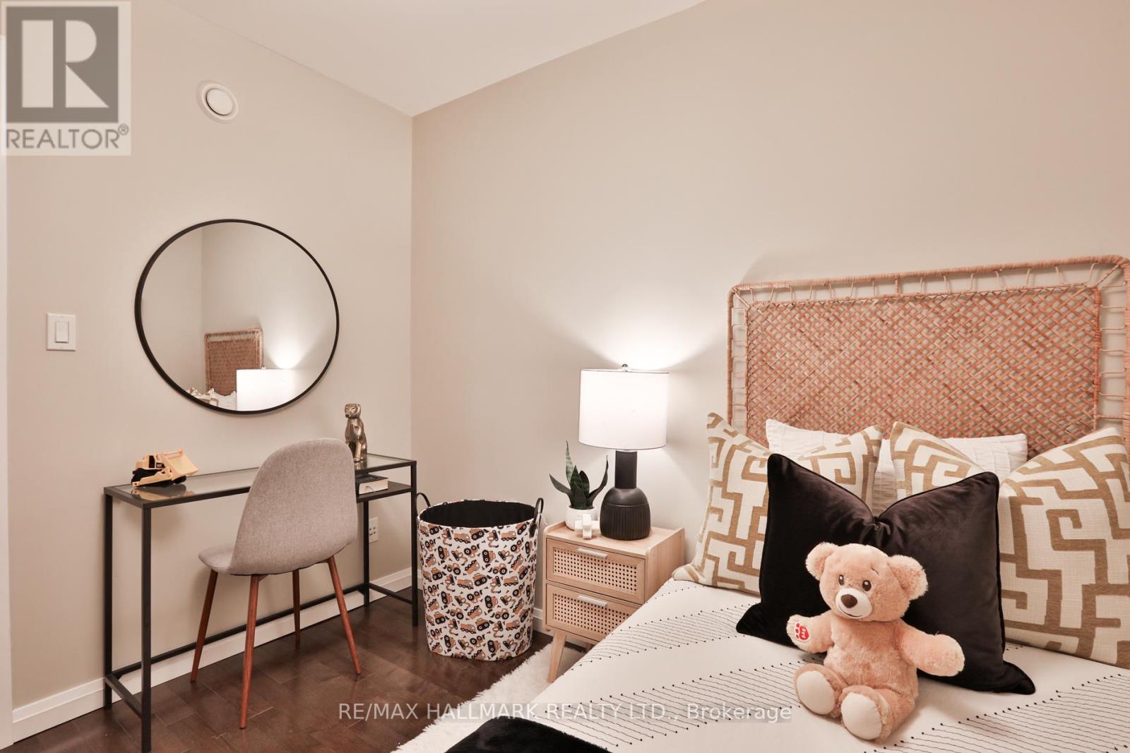 95 Ilford Road, Toronto, Ontario  M6G 2H4 - Photo 23 - C12516850