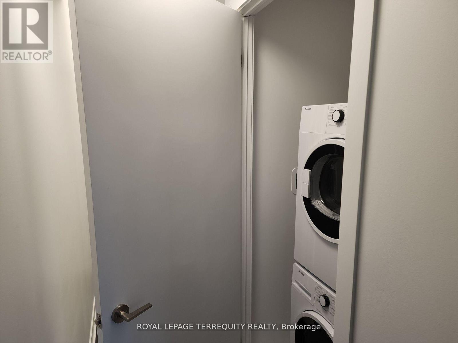 809 - 185 Alberta Avenue, Toronto, Ontario  M6C 0A5 - Photo 21 - C12516852