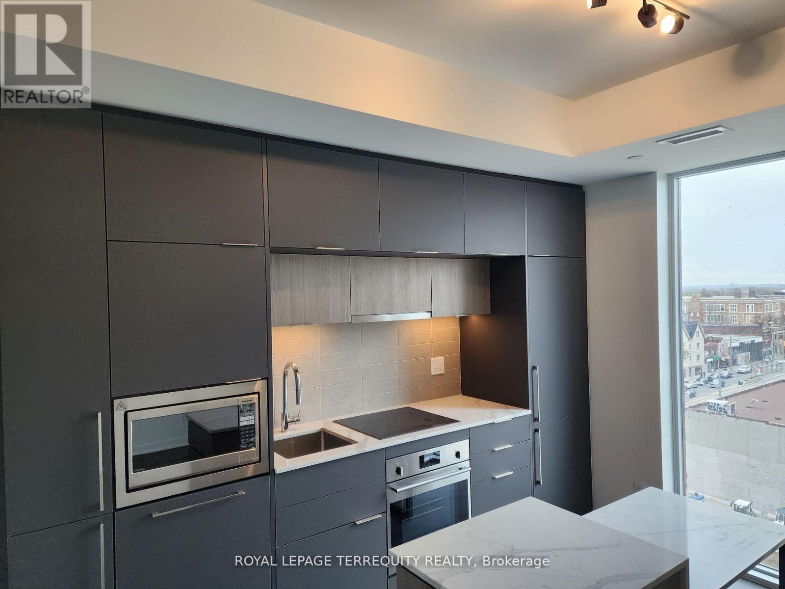 809 - 185 Alberta Avenue, Toronto, Ontario  M6C 0A5 - Photo 8 - C12516852