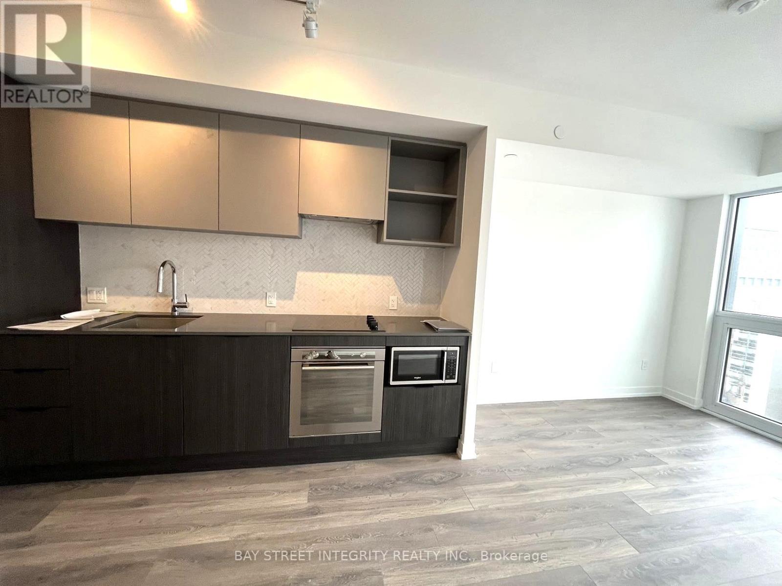 1809 - 82 Dalhousie Street, Toronto, Ontario  M5B 0C5 - Photo 5 - C12516954