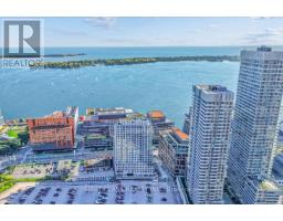 2015 - 15 RICHARDSON STREET, Toronto, Ontario