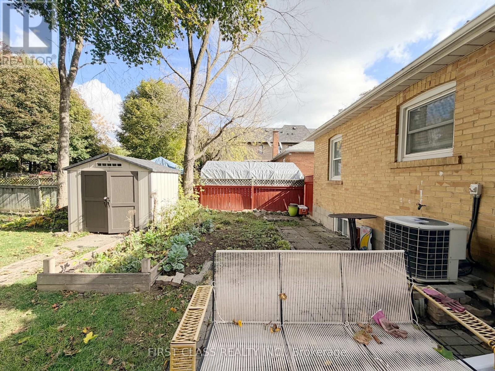 Main - 356 Horsham Avenue, Toronto, Ontario  M2R 1G6 - Photo 13 - C12516982