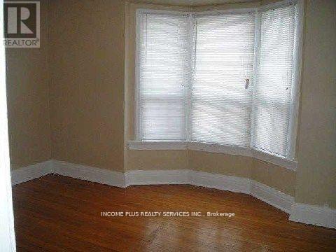 Upper - 176 Westmount Avenue, Toronto, Ontario  M6E 3M8 - Photo 3 - C12517000