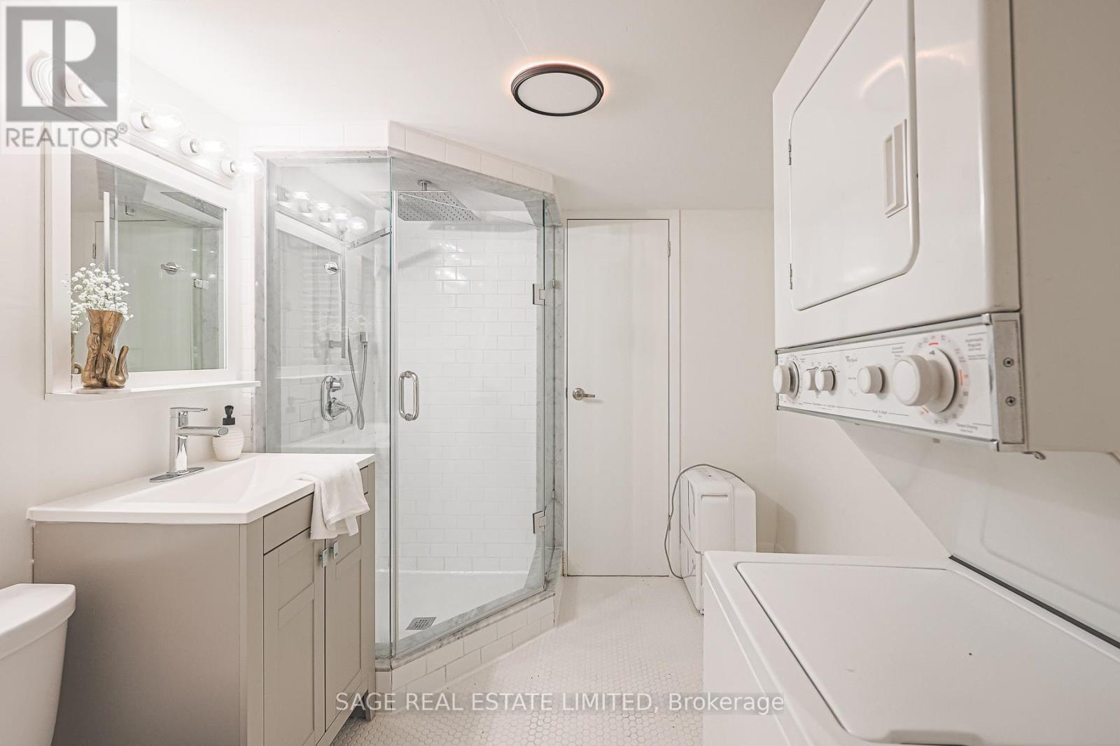 140 Strachan Avenue, Toronto, Ontario  M6J 2S9 - Photo 20 - C12517042