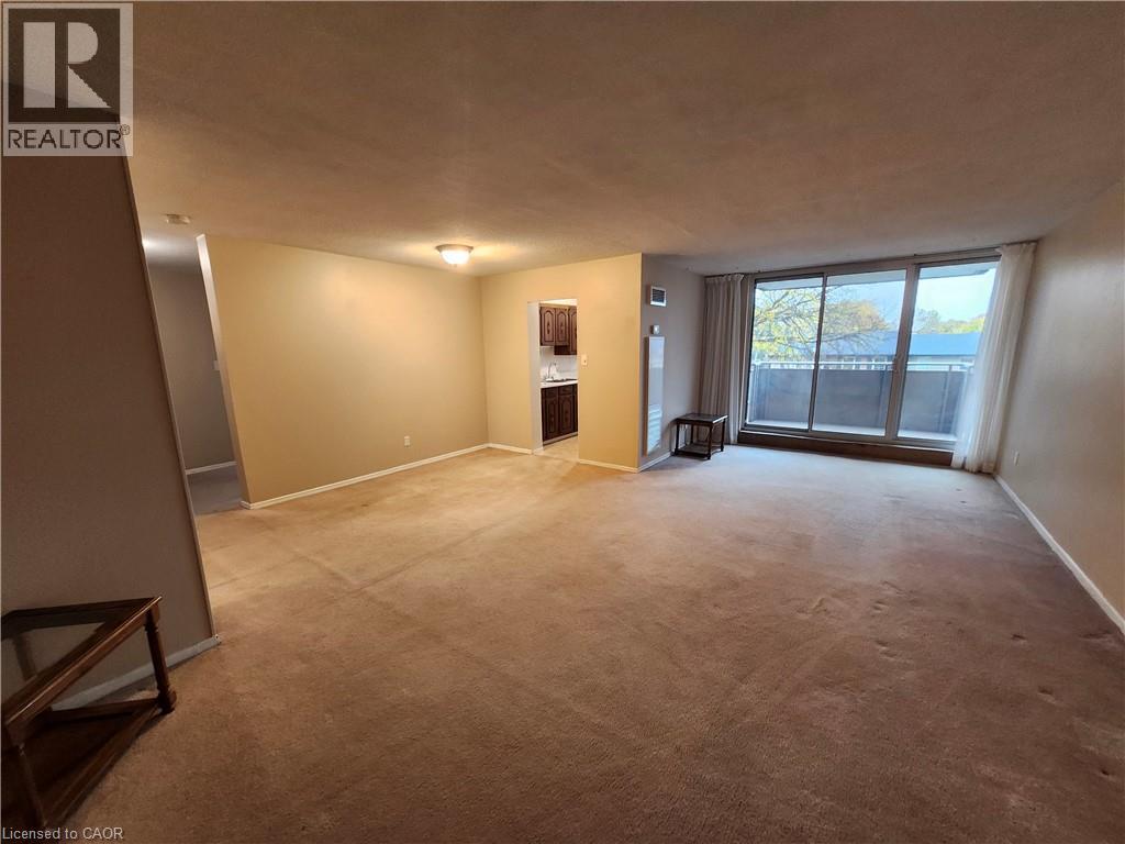 1415 Ghent Avenue Unit# 304, Burlington, Ontario  L7S 1X4 - Photo 2 - 40764312