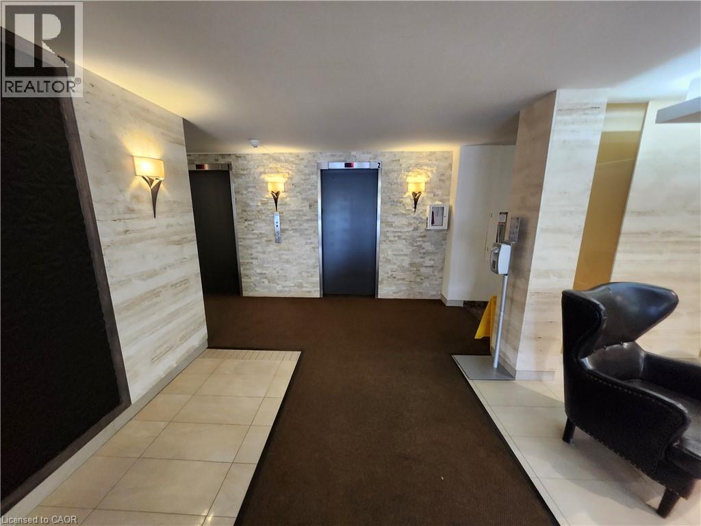 1415 Ghent Avenue Unit# 304, Burlington, Ontario  L7S 1X4 - Photo 18 - 40764312