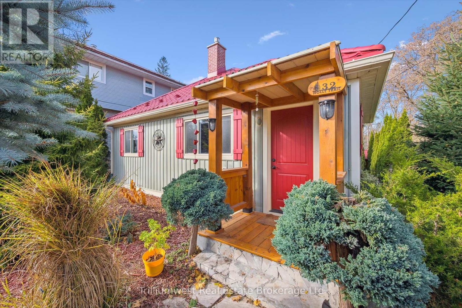 32 HOLLY TRAIL, Puslinch, Ontario