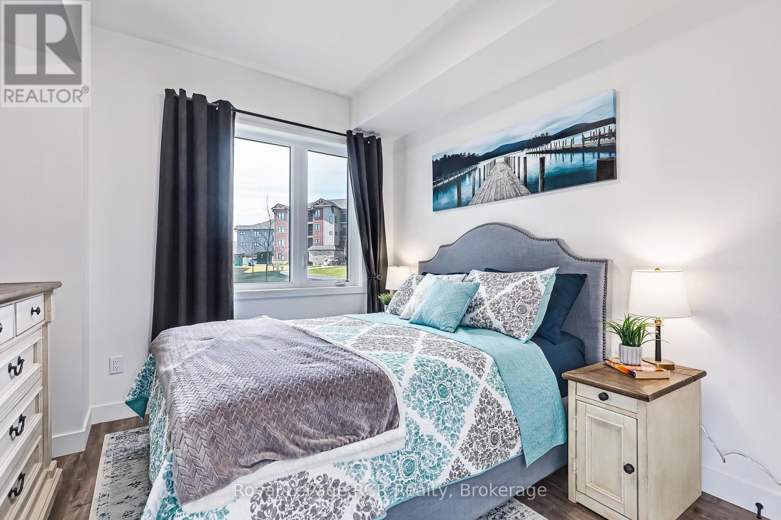 102 - 11 Beckwith Lane, Blue Mountains, Ontario L9Y 0C7 - Photo 12 - X12517164