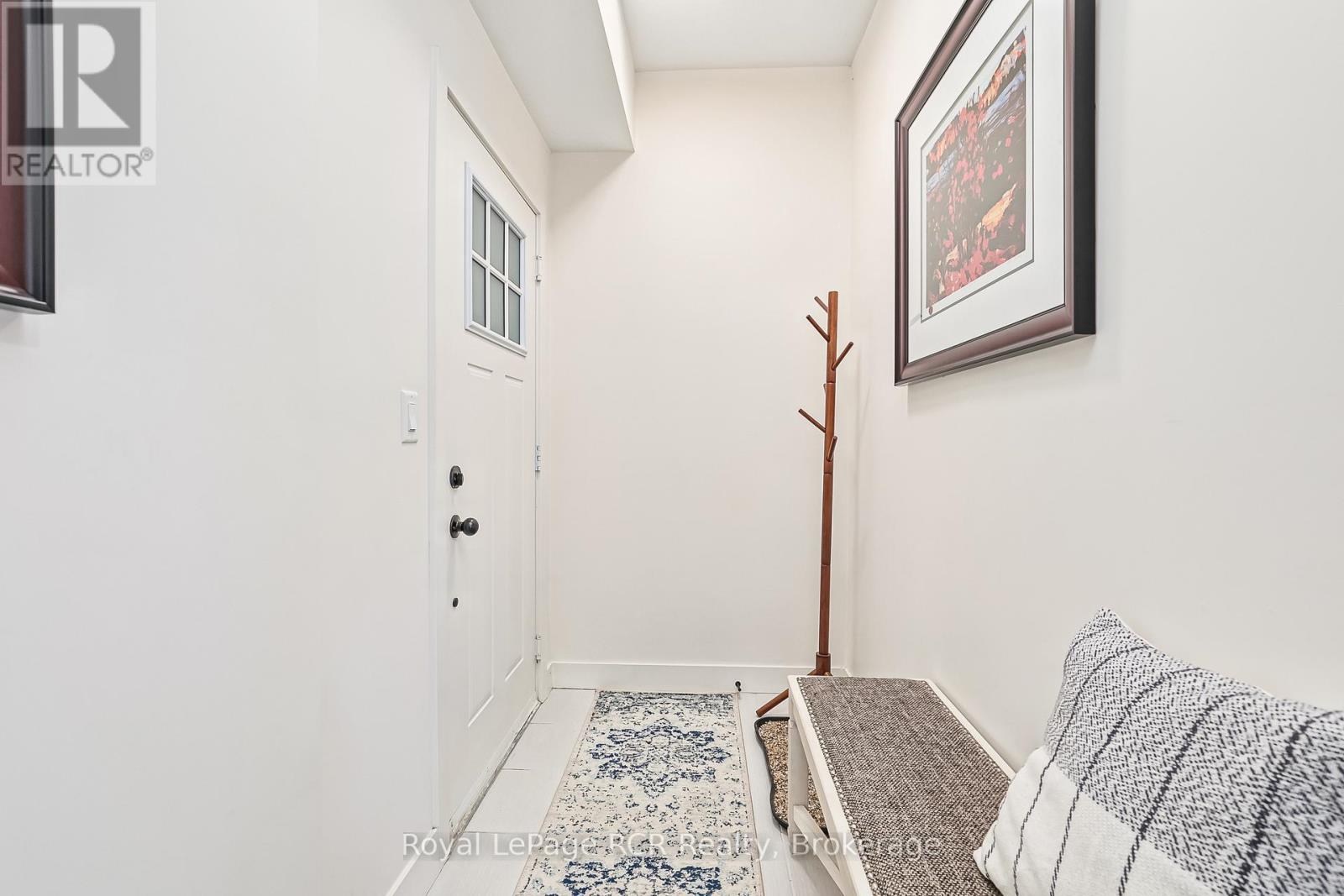 102 - 11 Beckwith Lane, Blue Mountains, Ontario L9Y 0C7 - Photo 16 - X12517164