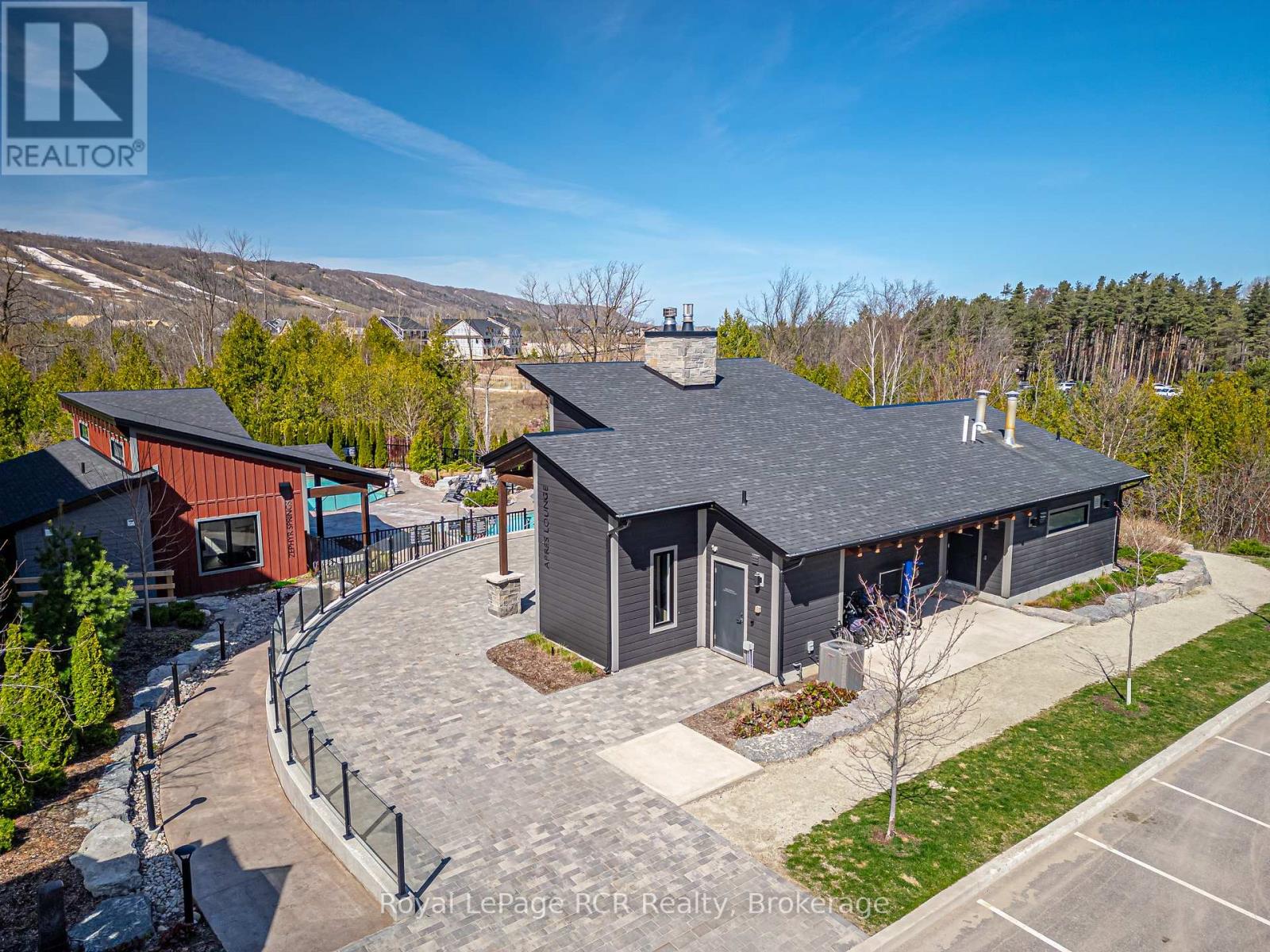 102 - 11 Beckwith Lane, Blue Mountains, Ontario L9Y 0C7 - Photo 18 - X12517164