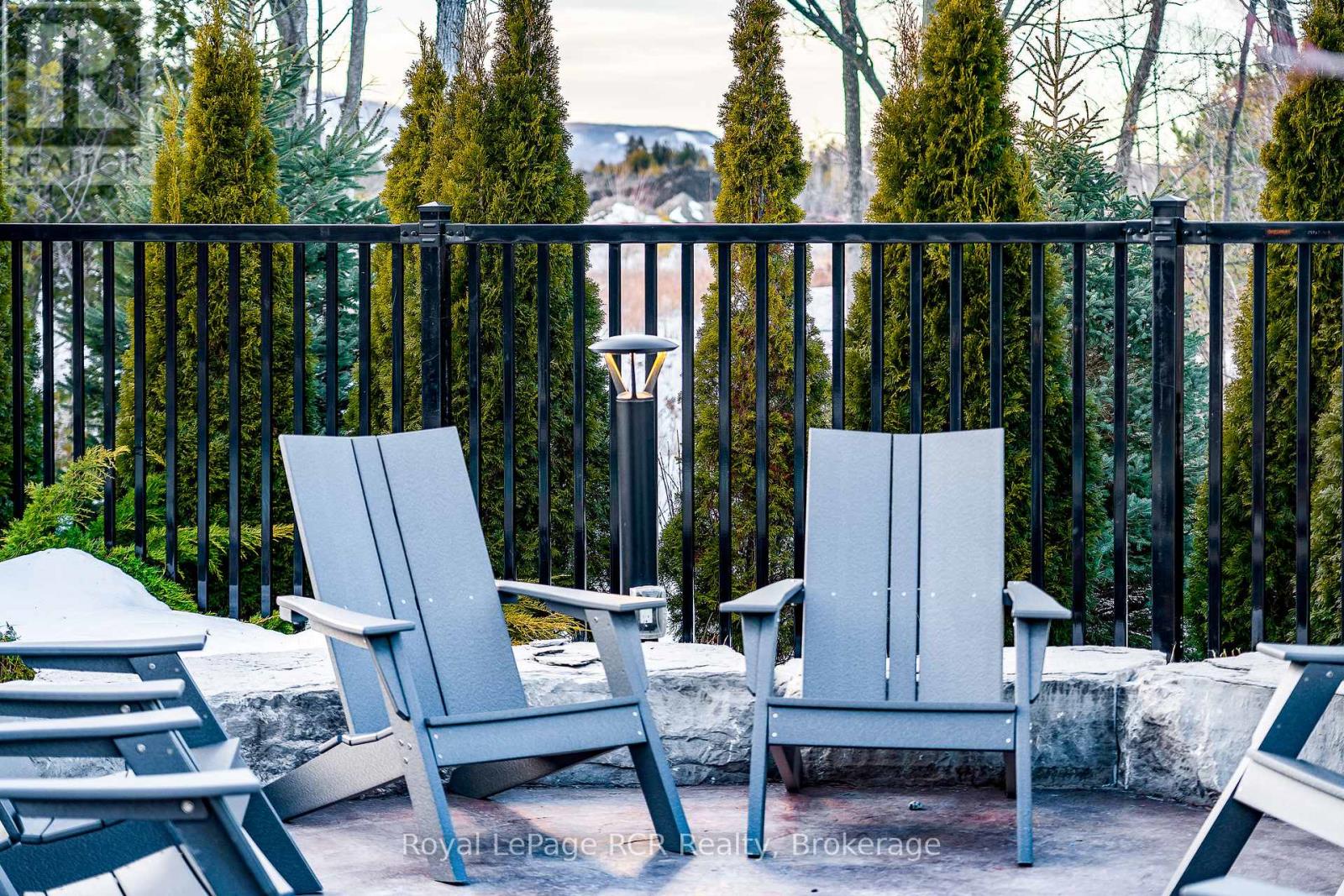 102 - 11 Beckwith Lane, Blue Mountains, Ontario L9Y 0C7 - Photo 25 - X12517164