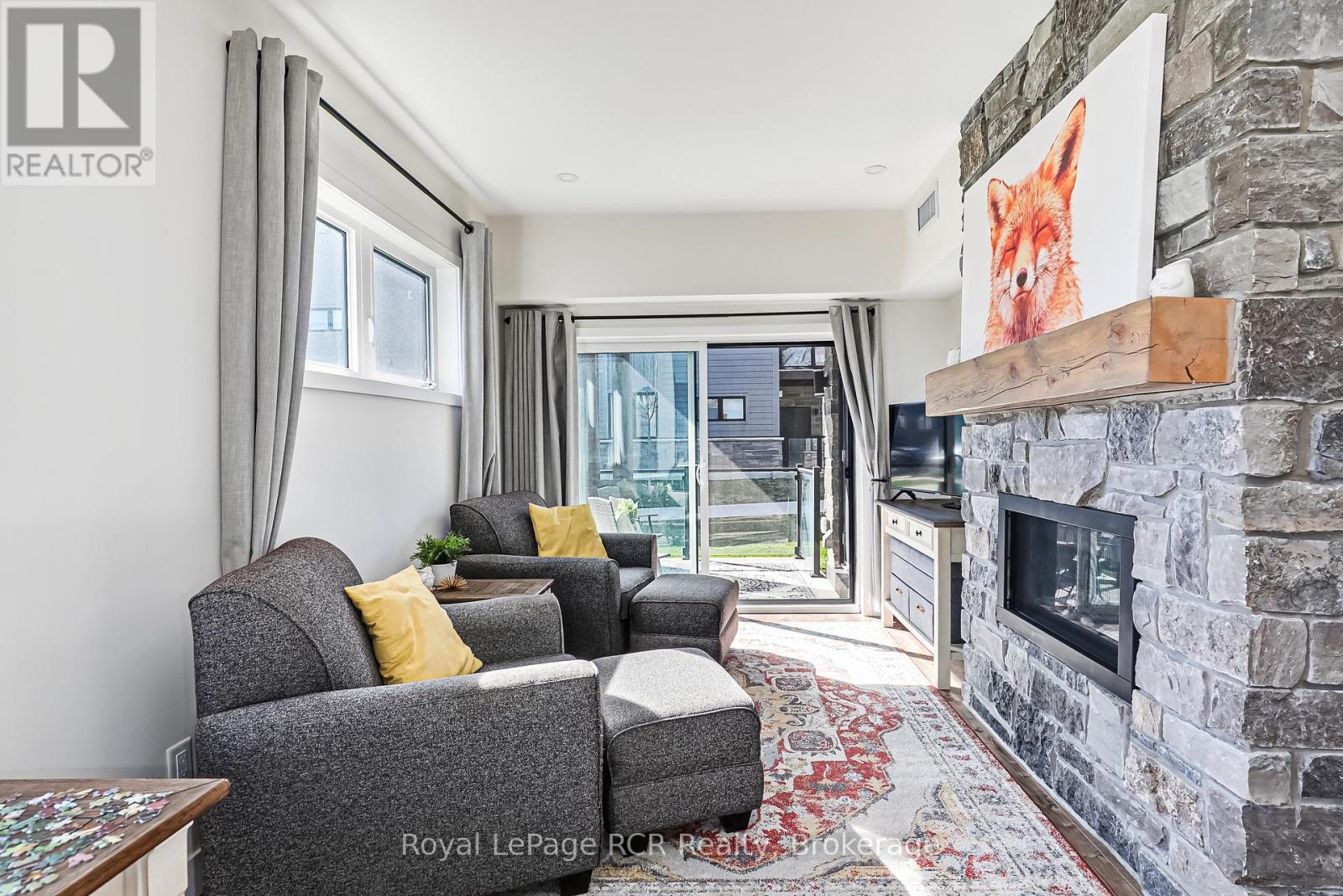 102 - 11 Beckwith Lane, Blue Mountains, Ontario L9Y 0C7 - Photo 9 - X12517164