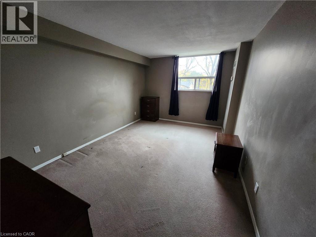 1415 Ghent Avenue Unit# 304, Burlington, Ontario  L7S 1X4 - Photo 4 - 40764312