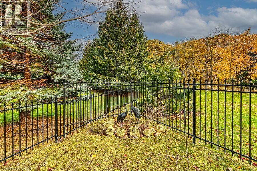 27 Sun Avenue, Dundas, Ontario  L9H 5A6 - Photo 34 - 40785732