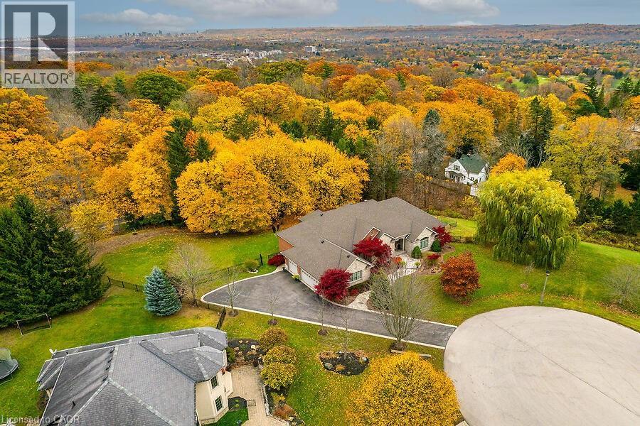 27 Sun Avenue, Dundas, Ontario  L9H 5A6 - Photo 5 - 40785732