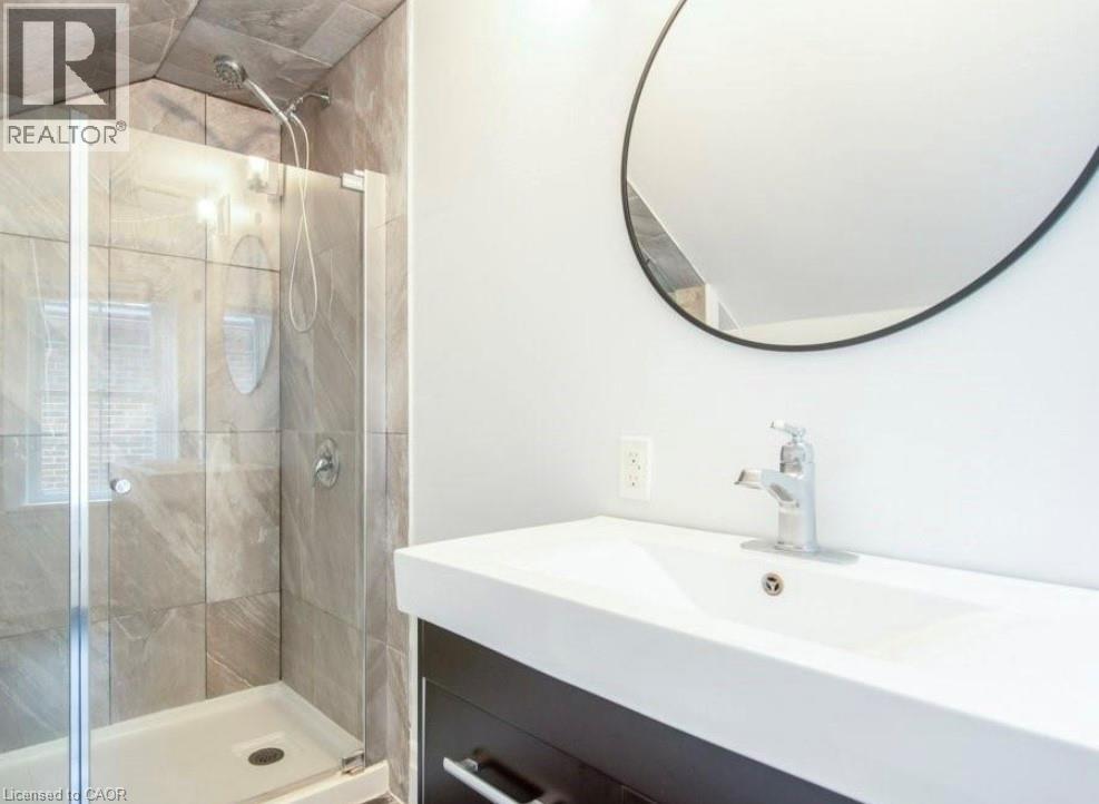 38 W Highland Road W, Kitchener, Ontario  N2M 3B5 - Photo 21 - 40785988