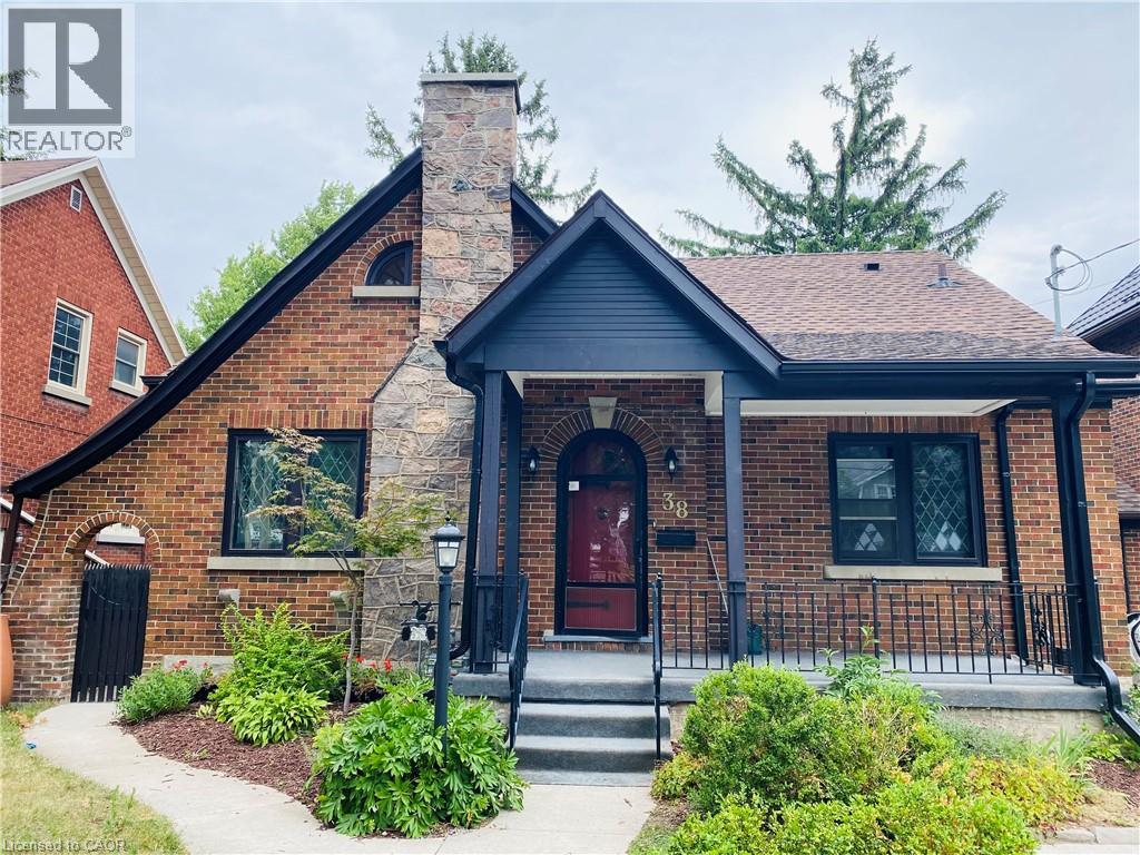 38 W Highland Road W, Kitchener, Ontario  N2M 3B5 - Photo 1 - 40785988
