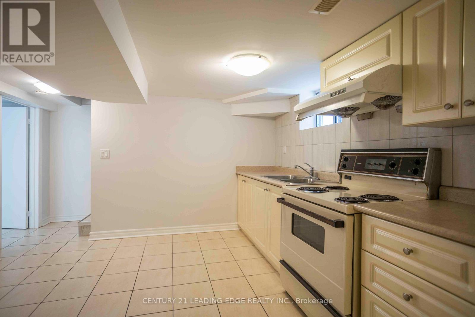 2728 Kennedy Road, Toronto, Ontario  M1T 3H9 - Photo 21 - E12516780