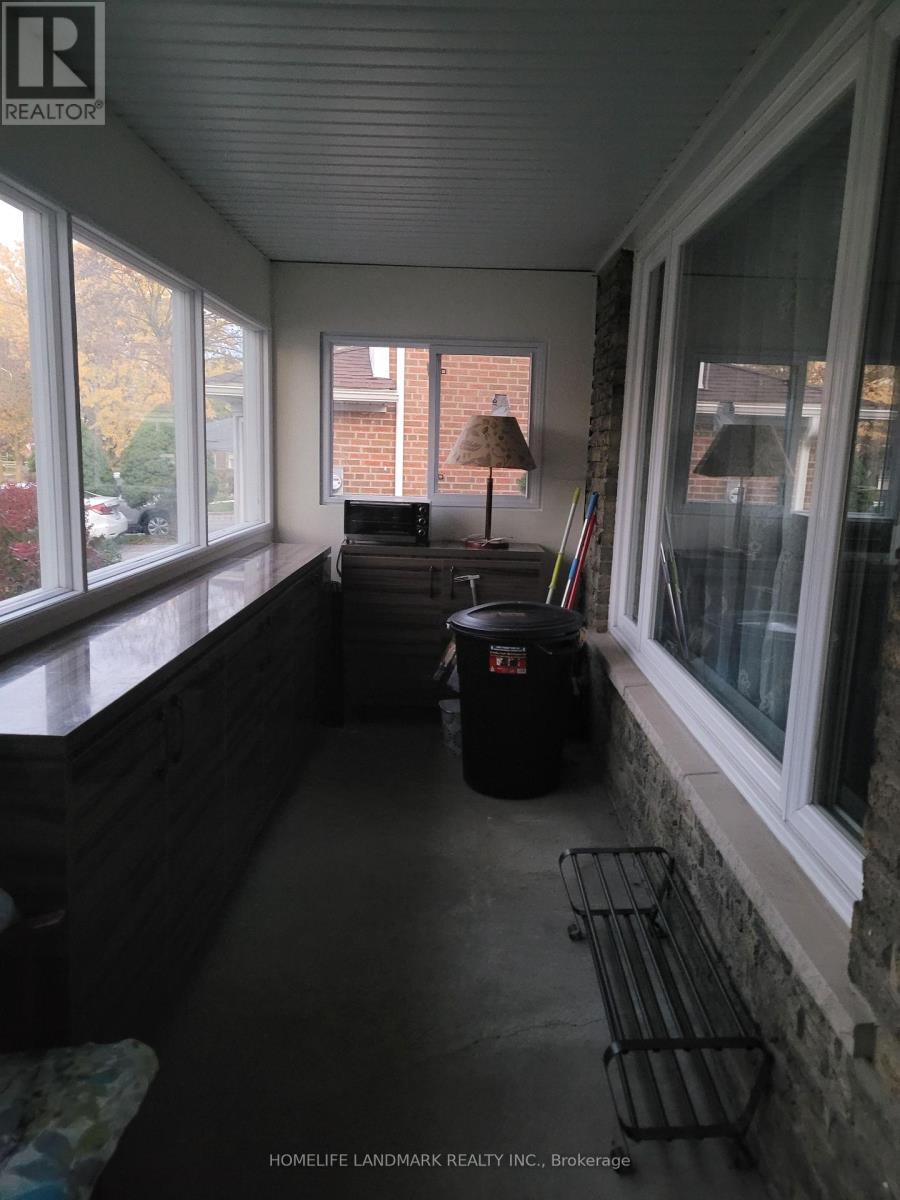 229 Chartland Boulevard, Toronto, Ontario  M1S 2S4 - Photo 2 - E12516804